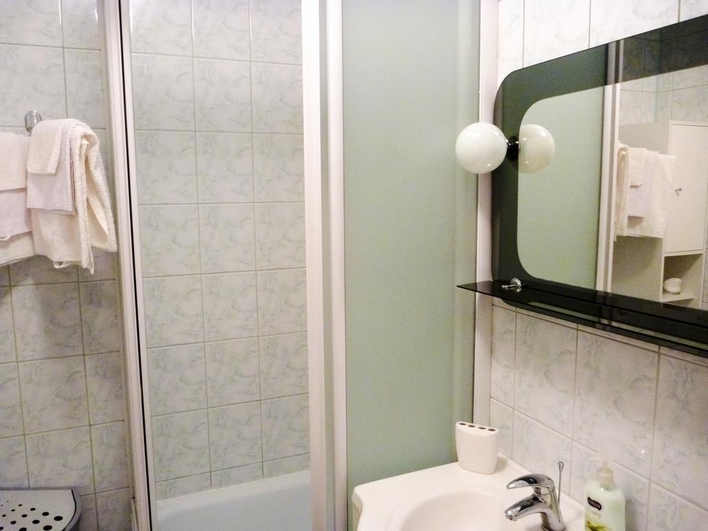Aluzyjna Erapartments Jablonna  Bilik gambar